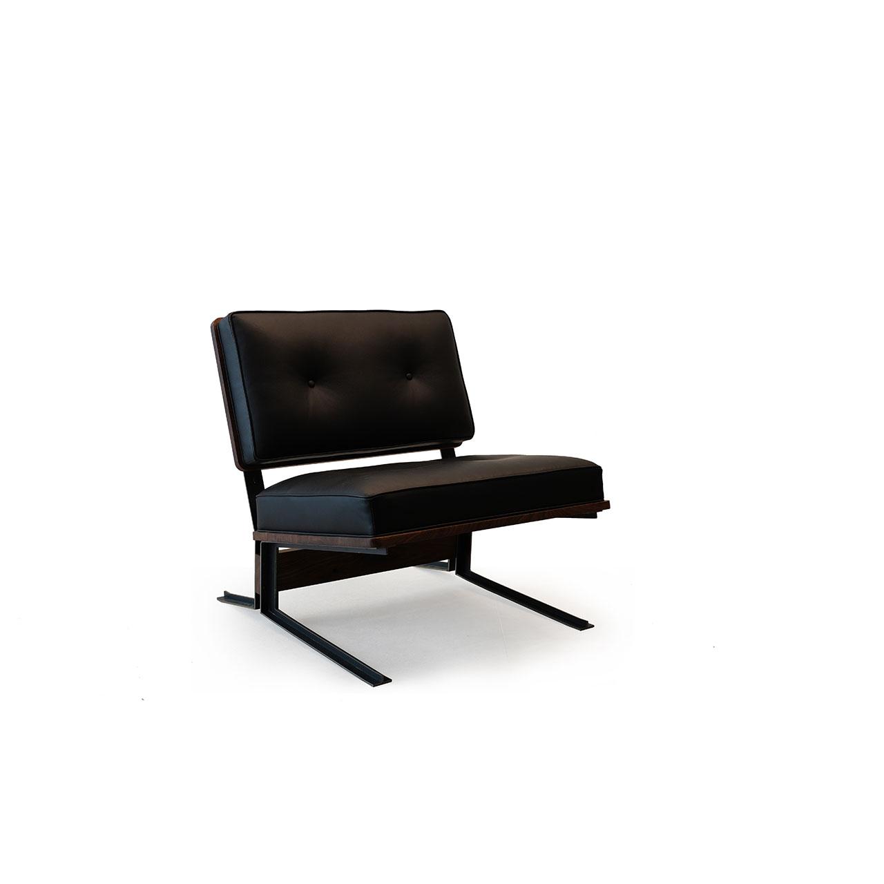 SUITE Lounge chair Low (Black) / Restore